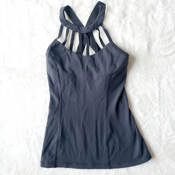 REVOLVE Beyond Yoga black tank top - Picture 3 of 7